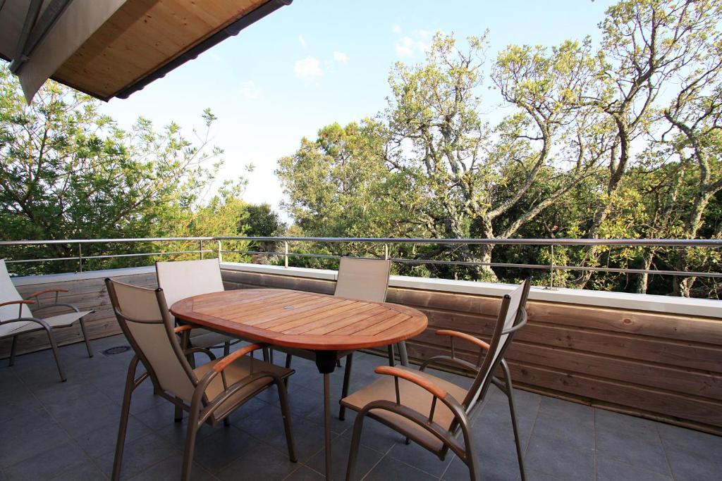 بورتو فيكشْيو Residence Cala Sultana الغرفة الصورة
